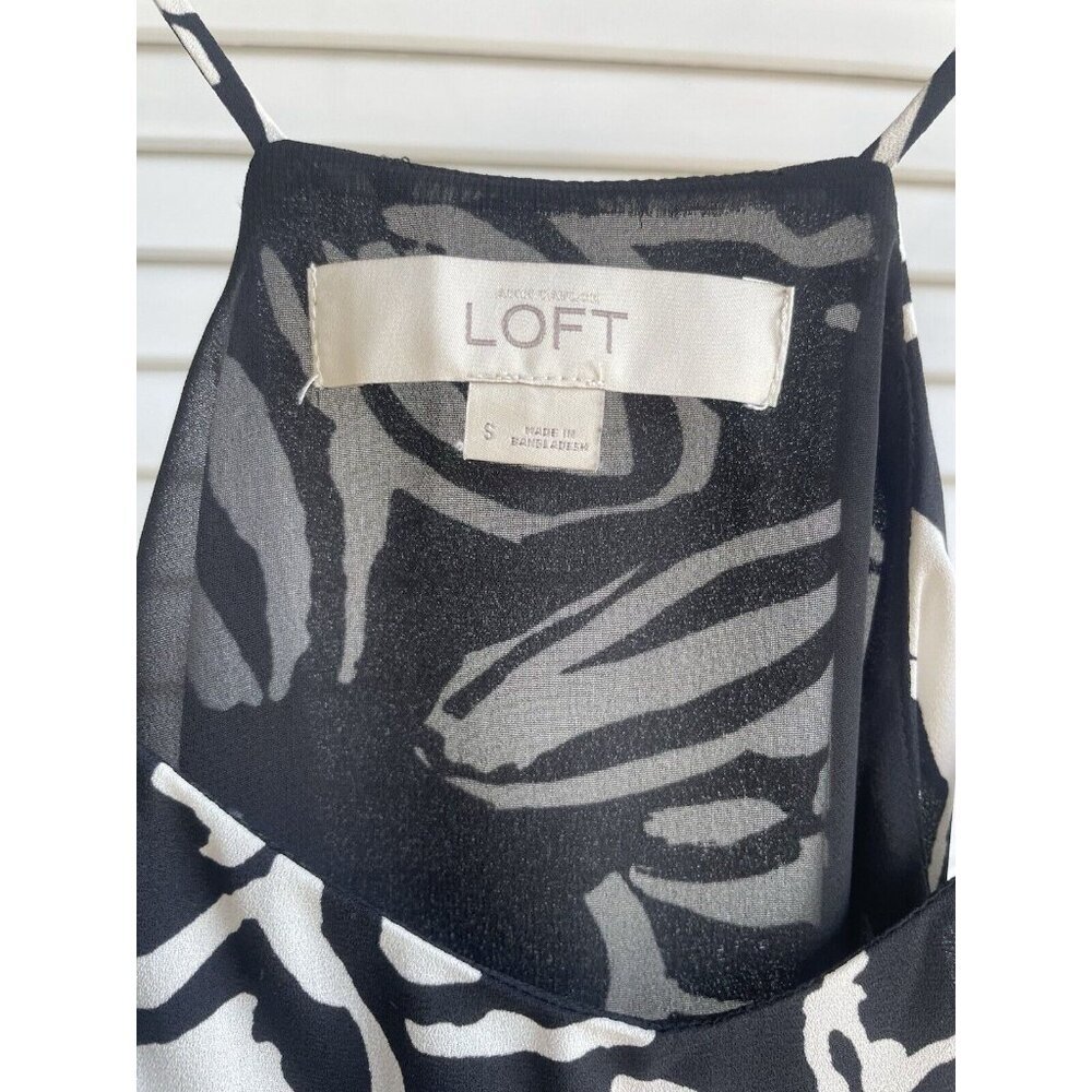 LOFT Black White Floral Sleeveless Blouse Small Layered Chiffon Tank Top - Picture 3 of 9